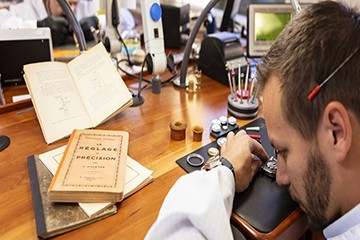 厦门劳力士手表售后维修中心点位置